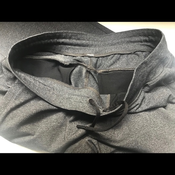 🐉SOLD🐉Lululemon Men L Tall (34") Kung Fu Pants - Picture 8 of 8